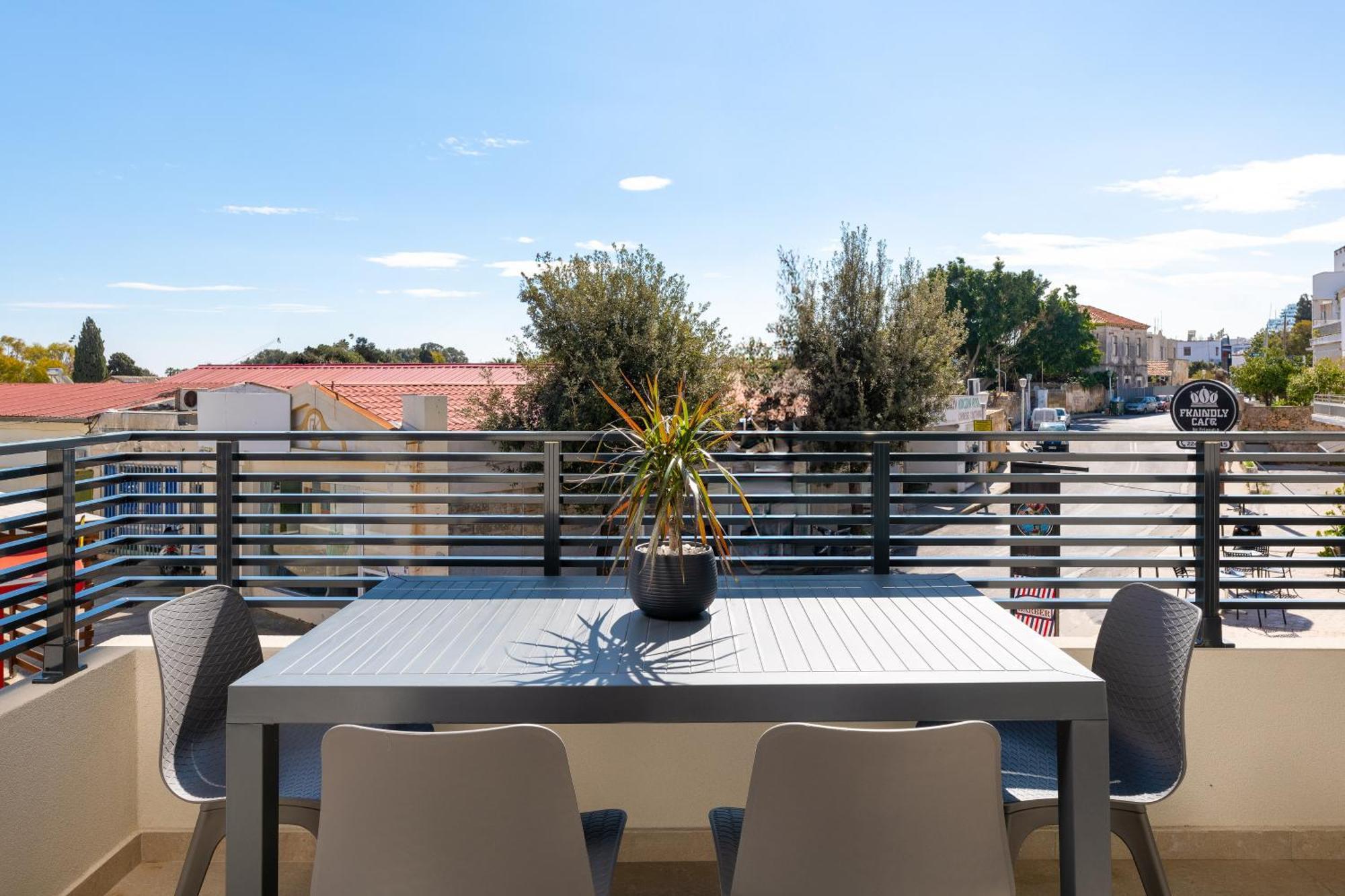 K Luxury Apartamento Rhodes City